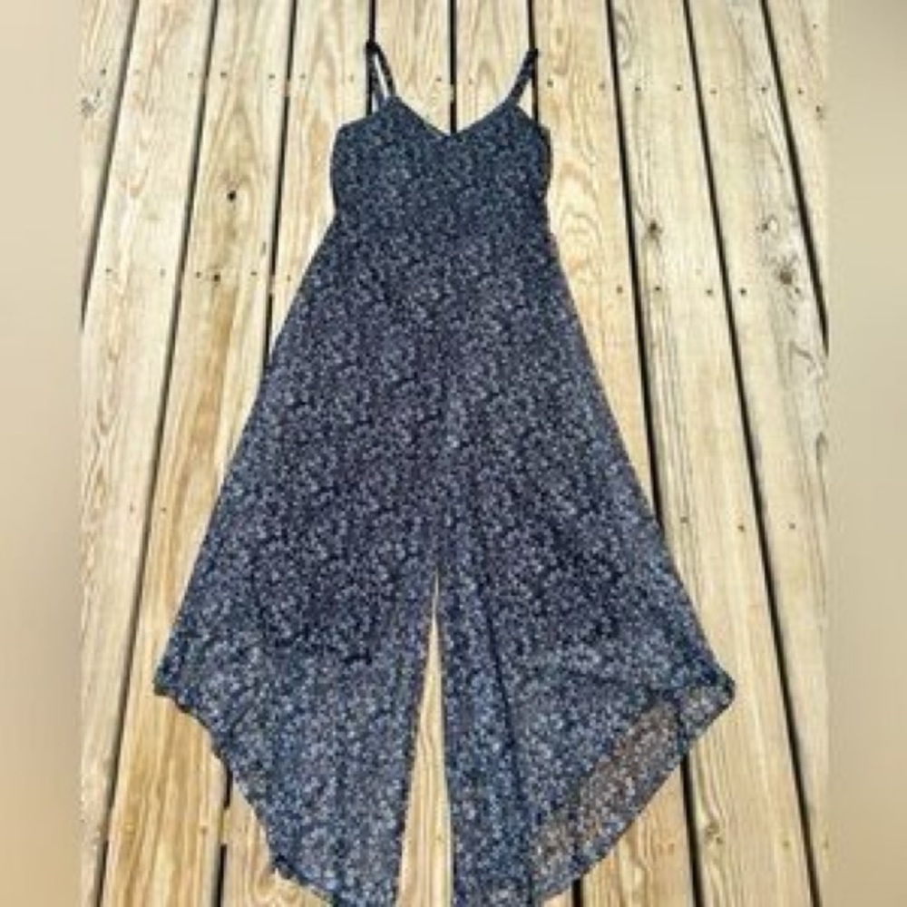 Navy Blue Floral Hanley Hem Jumpsuit Women’s Size Small Maurice’s